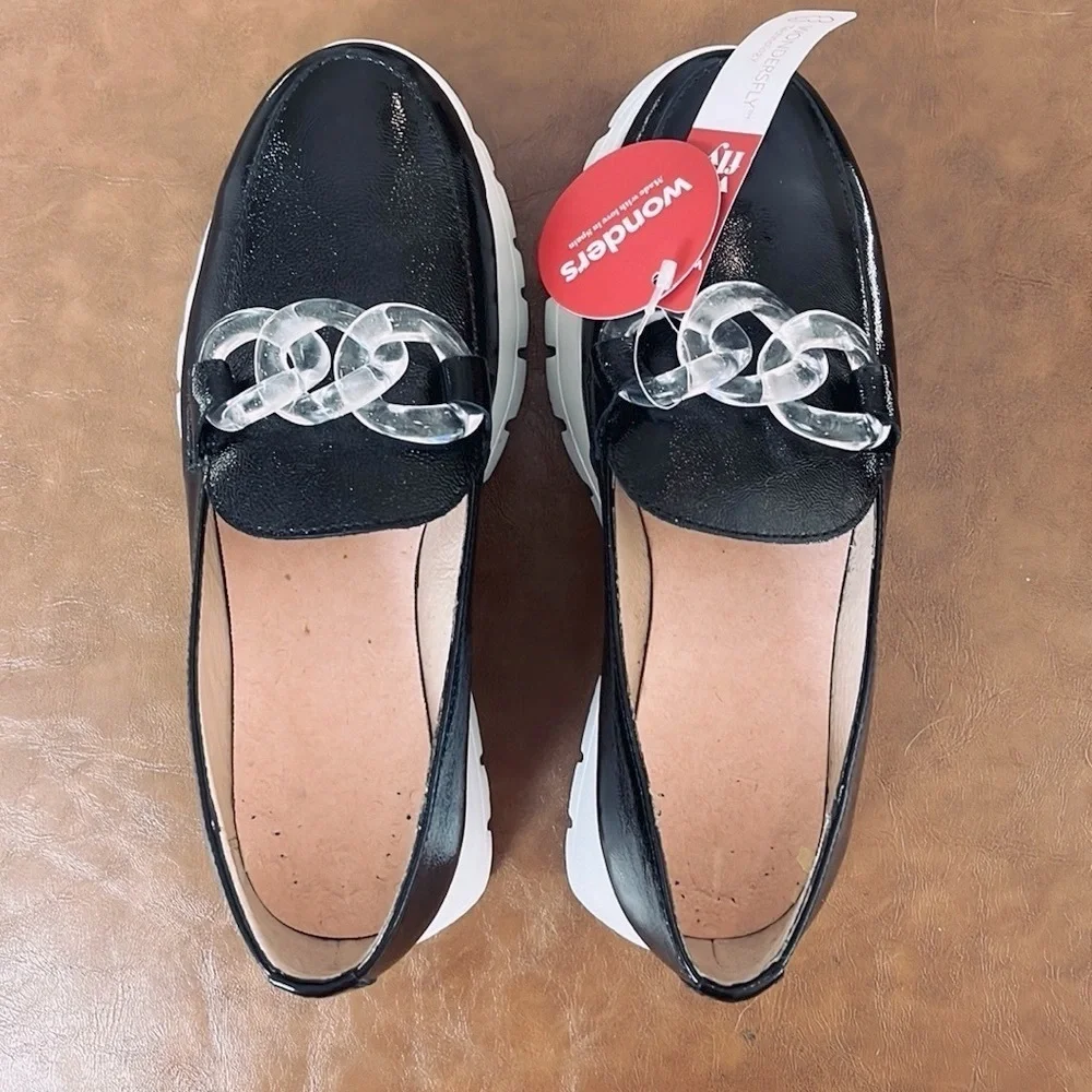 NWT A-2405 Platform Loafers in Black Patent Leather Size Euro 35